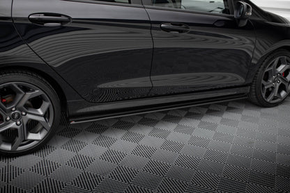 Street Pro Seitenschweller passend für Ford Fiesta Mk8 ST / ST-Line roter Kern