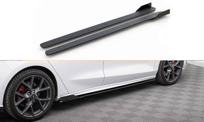 Street Pro Seitenschweller passend für Ford Focus ST / ST-Line Mk4 schwarz matt Hochglanz + Flaps