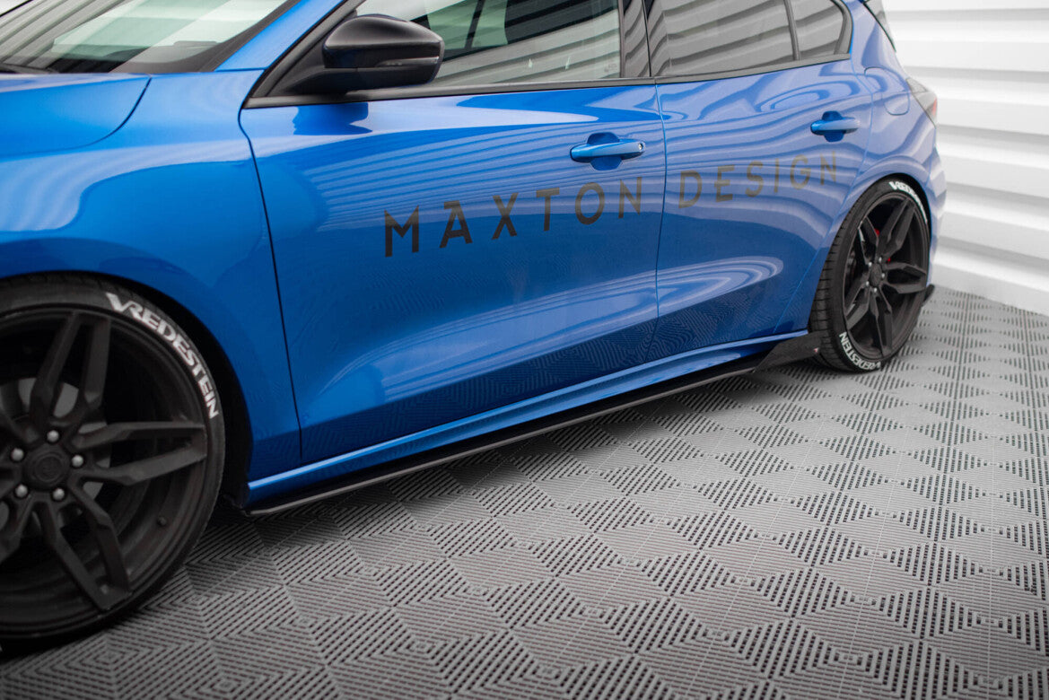 Street Pro Seitenschweller passend für Ford Focus ST / ST-Line Mk4 schwarz matt Hochglanz + Flaps