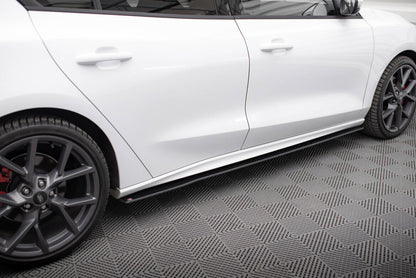 Street Pro Seitenschweller passend für Ford Focus ST / ST-Line Mk4 schwarz matt