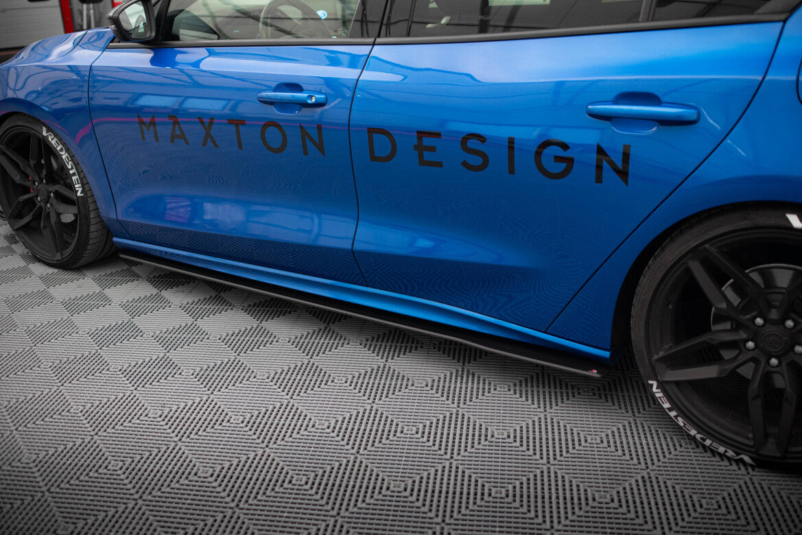 Street Pro Seitenschweller passend für Ford Focus ST / ST-Line Mk4 schwarz matt