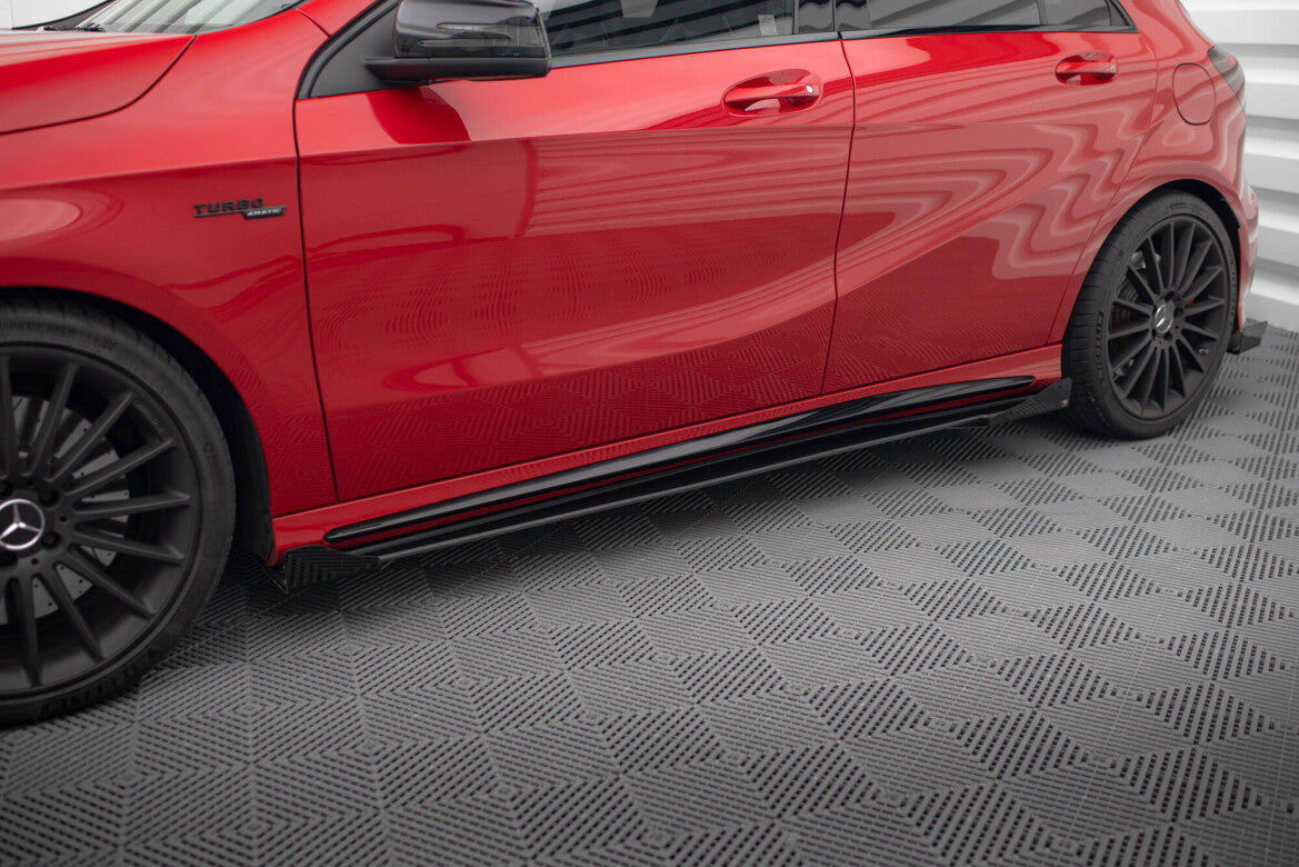 Street Pro Seitenschweller passend für Mercedes A 45 AMG W176 FL schwarz matt + Hochglanz Flaps