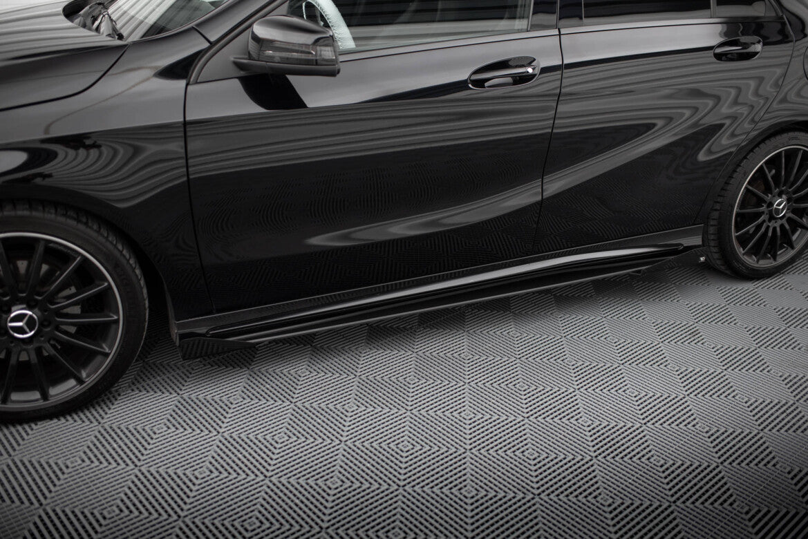 Street Pro Seitenschweller passend für Mercedes A AMG-Line W176 FL schwarz matt + Hochglanz Flaps