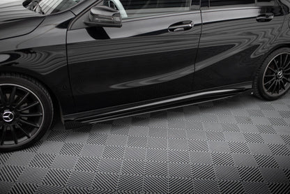 Street Pro Seitenschweller passend für Mercedes A AMG-Line W176 FL schwarz matt + Hochglanz Flaps
