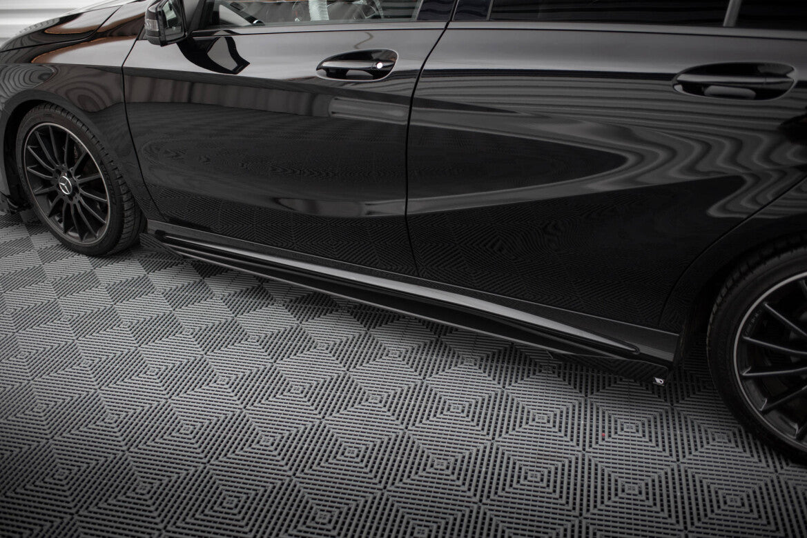 Street Pro Seitenschweller passend für Mercedes A AMG-Line W176 FL schwarz matt + Hochglanz Flaps
