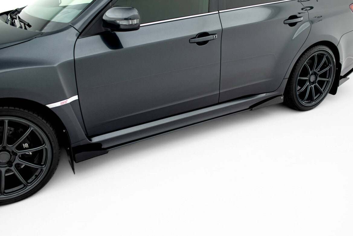 Street Pro Seitenschweller passend für Subaru Impreza WRX STI Mk3 FL schwarz matt + Hochglanz Flaps