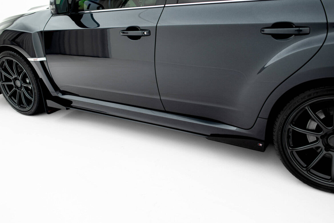 Street Pro Seitenschweller passend für Subaru Impreza WRX STI Mk3 FL schwarz matt + Hochglanz Flaps