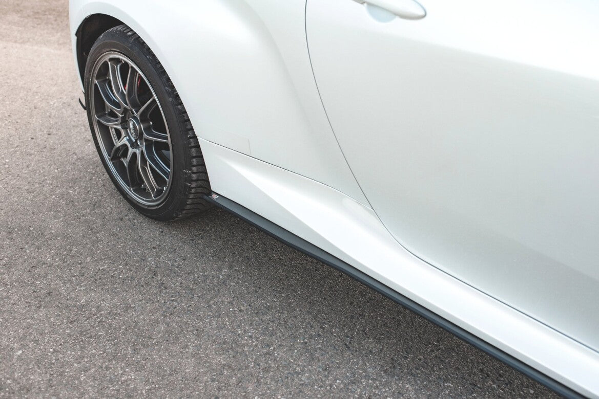 Street Pro Seitenschweller passend für Toyota GR Yaris Mk4 schwarz matt