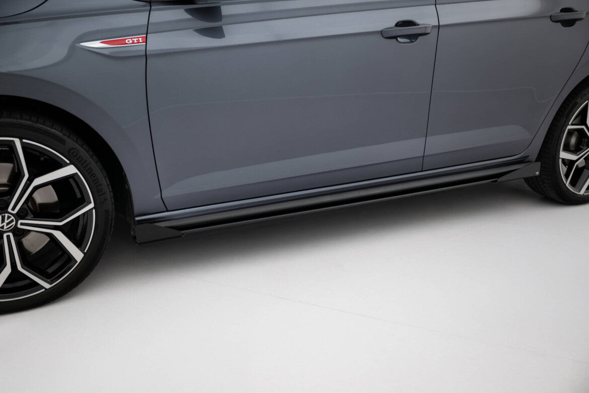 Street Pro Seitenschweller passend für VW Polo GTI Mk6 FL schwarz matt + Hochglanz Flaps