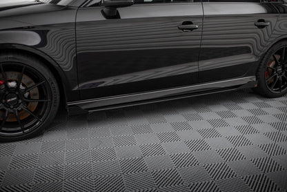 Street Pro Seitenschweller V.1 passend für Audi RS3 Limousine 8V FL schwarz matt + Hochglanz Flaps