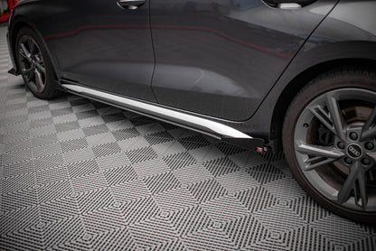 Street Pro Seitenschweller V.1 passend für Audi S3 / A3 S-Line 8Y / 8Y FL schwarz matt Hochglanz + Flaps
