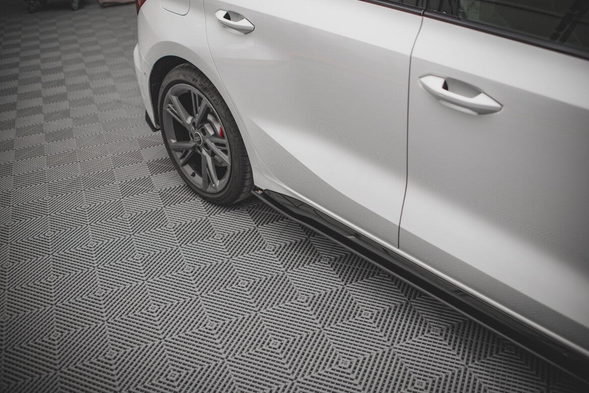 Street Pro Seitenschweller V.1 passend für Audi S3 / A3 S-Line 8Y / 8Y FL schwarz matt