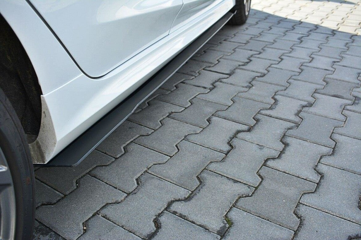 Street Pro Seitenschweller V.2 passend für Ford Fiesta Mk8 ST / ST-Line schwarz matt