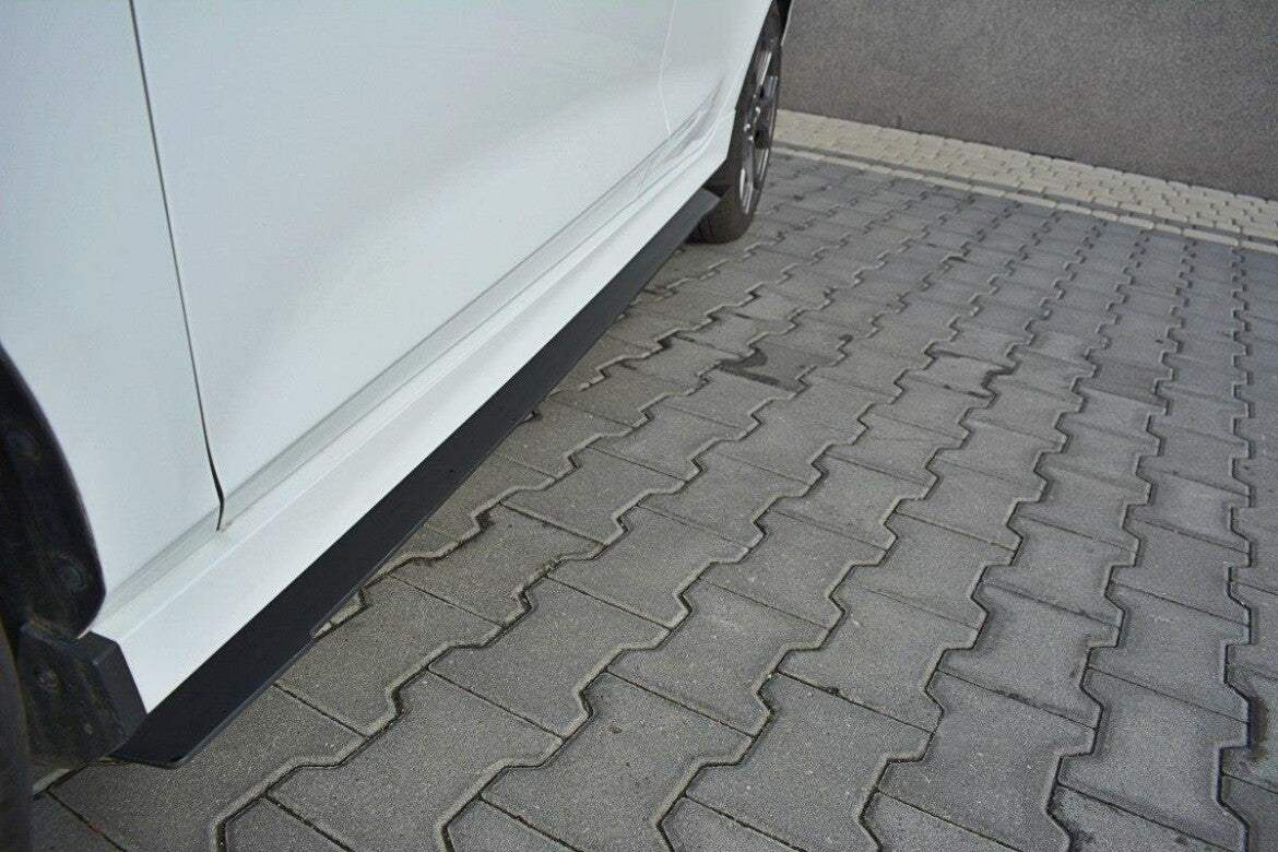 Street Pro Seitenschweller V.2 passend für Ford Fiesta Mk8 ST / ST-Line schwarz matt