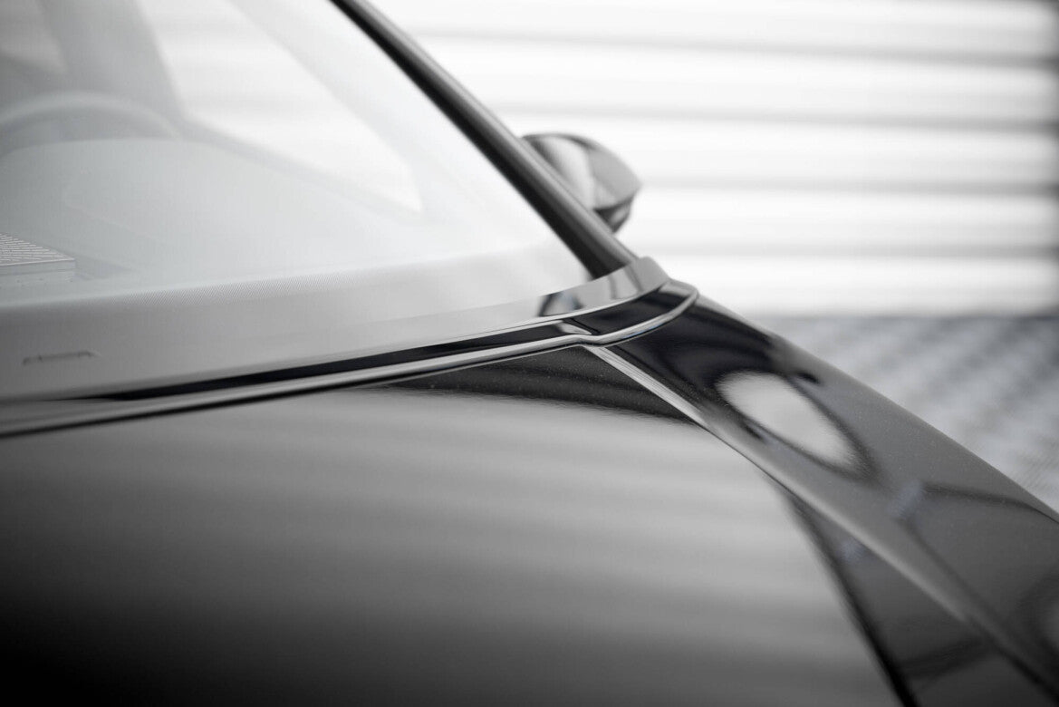 Verlängerung Motorhaube passend für VW Golf Mk8 schwarz Hochglanz